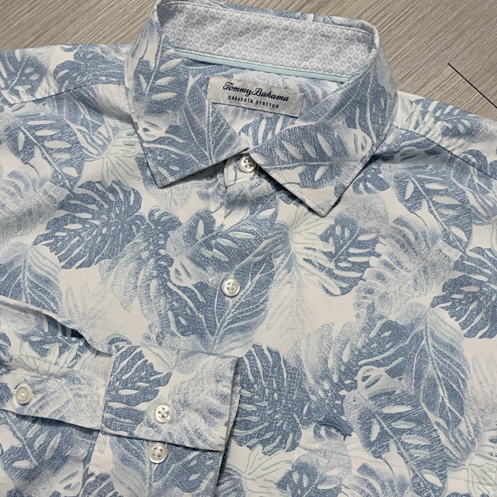 Tommy Bahama Shirt Men's M Sarasota Stretch Light Blue L/S Button Misty Fronds
